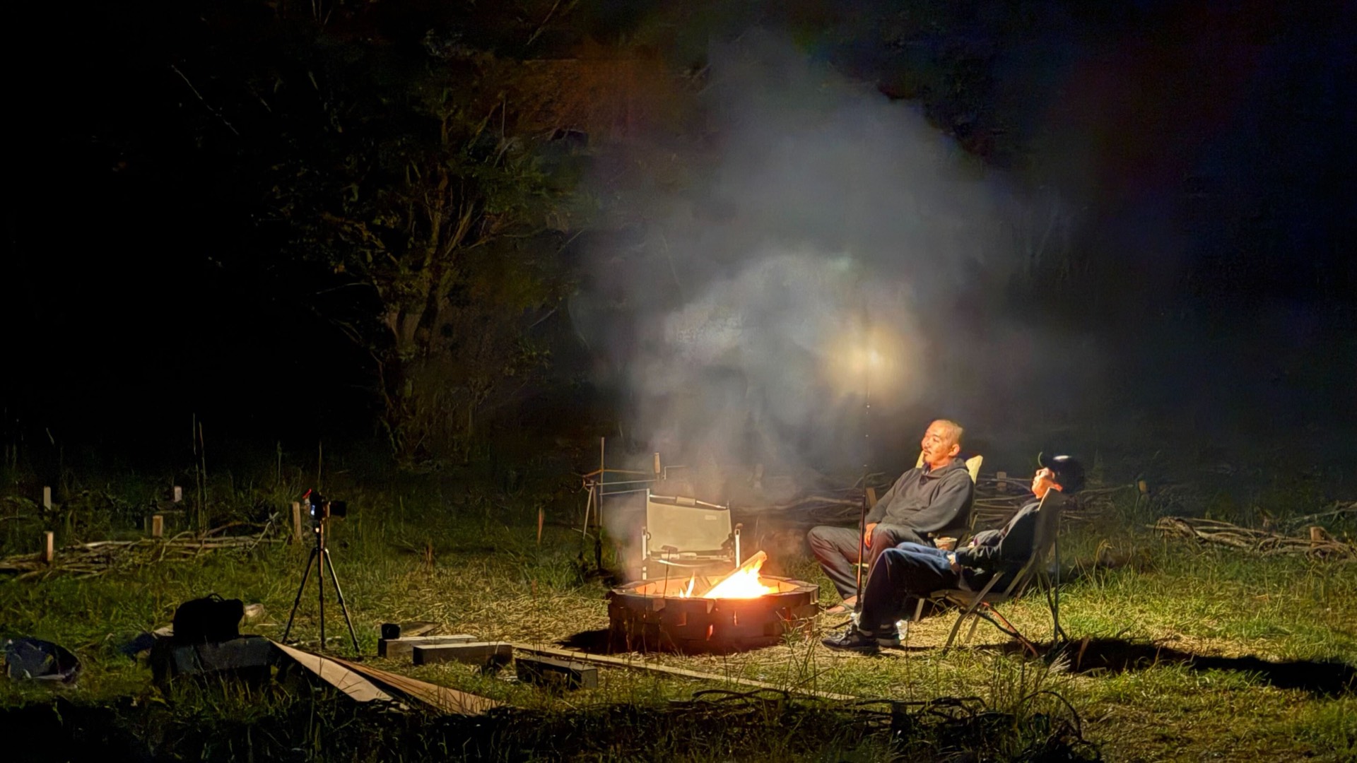 Neo Chimpanzee Radio Campfire